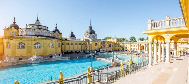 Balneario Széchenyi, entrada sin colas