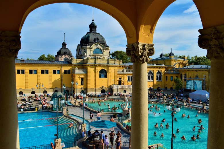 Resultado de imagen de Budapest Balneario SzÃ©chenyi