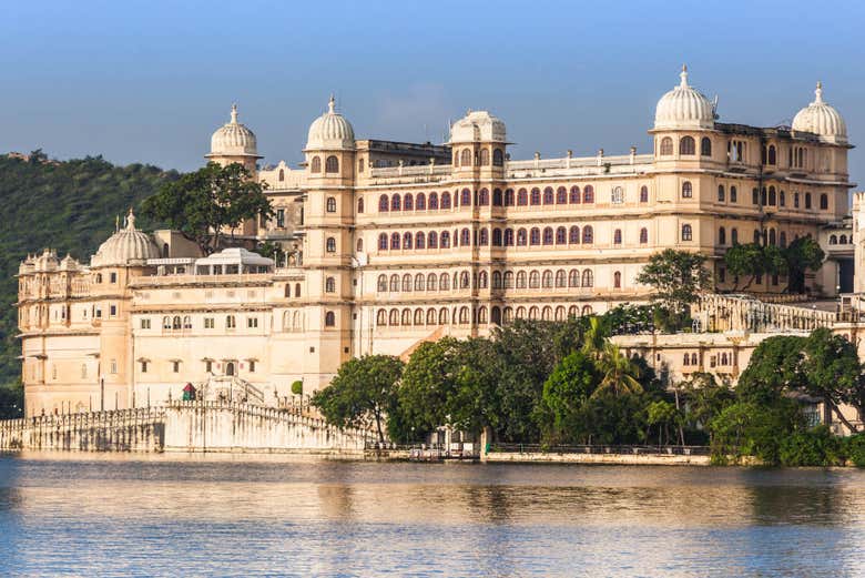 Cities of the world - Alphabetic  - Page 38 Palacio-ciudad-udaipur