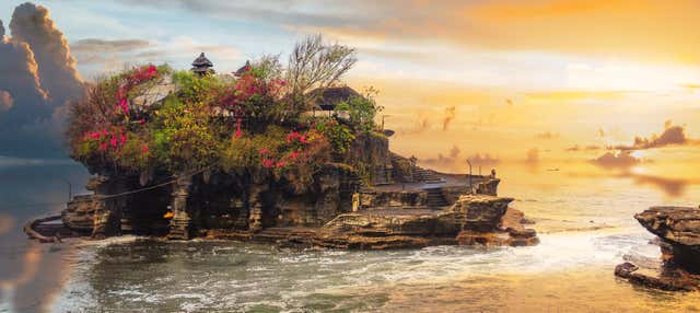 Lagos y templos de Bedugul y Tanah Lot