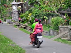 Transporte em Bali, a moto