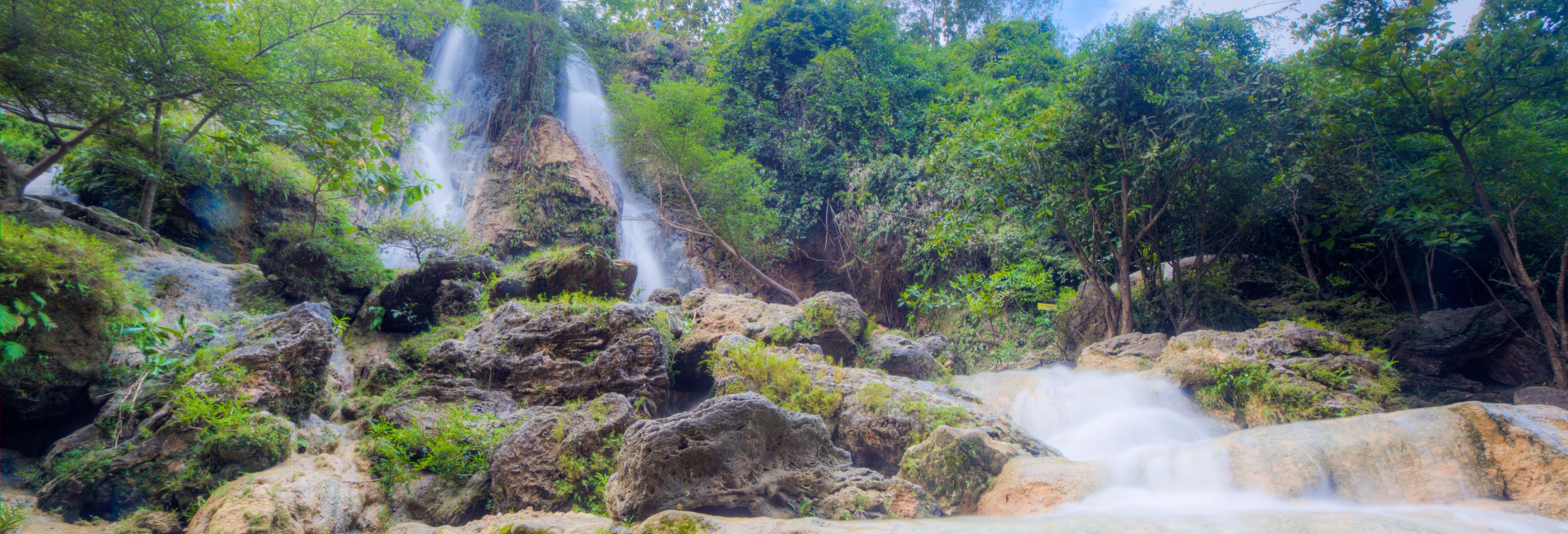 Cave Tubing en la Cueva Pindul + Cascada Sri Gethuk