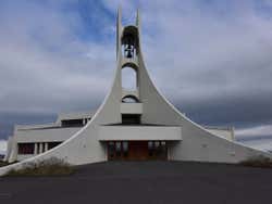 Exterior da igreja de Stykkishólmur
