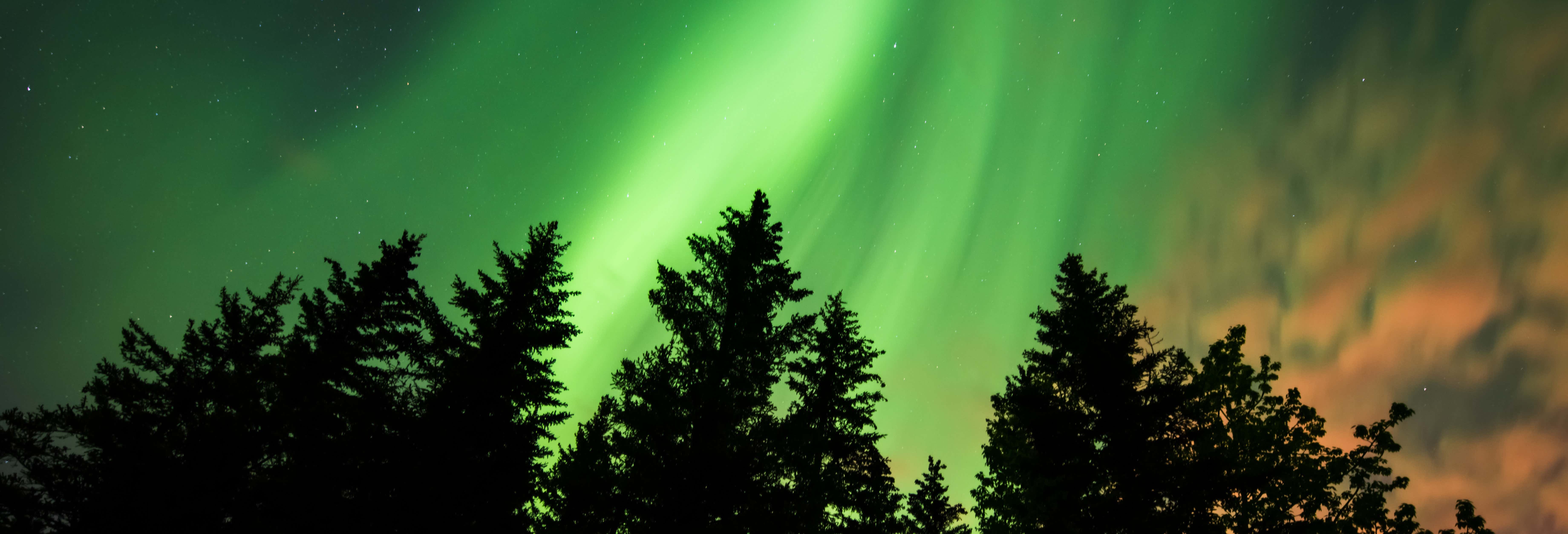 Círculo de Oro + Aurora boreal