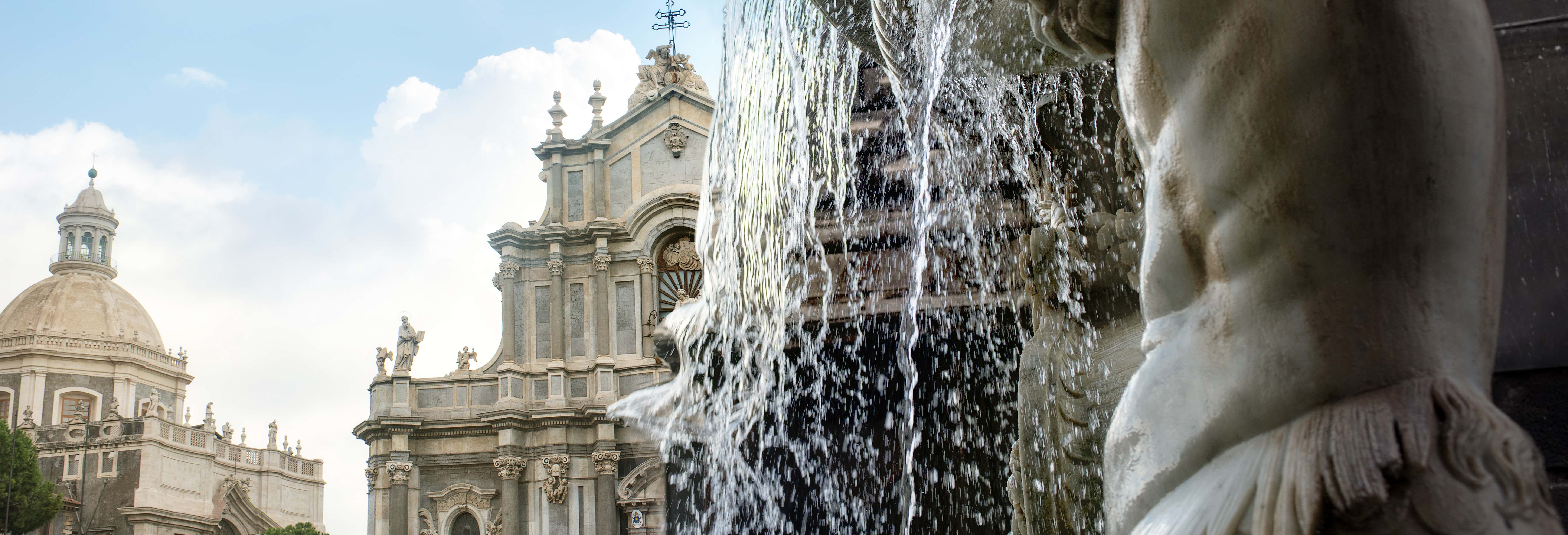 Tour privado por Catania con guía en español