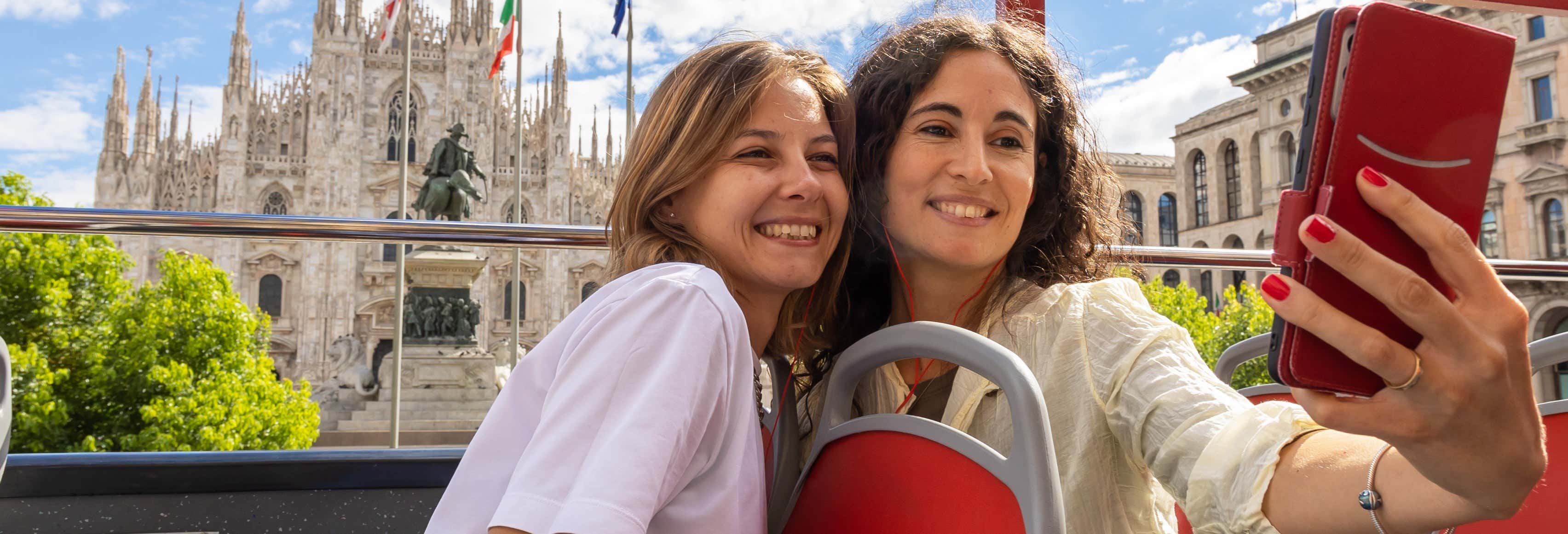 Milan Sightseeing Bus