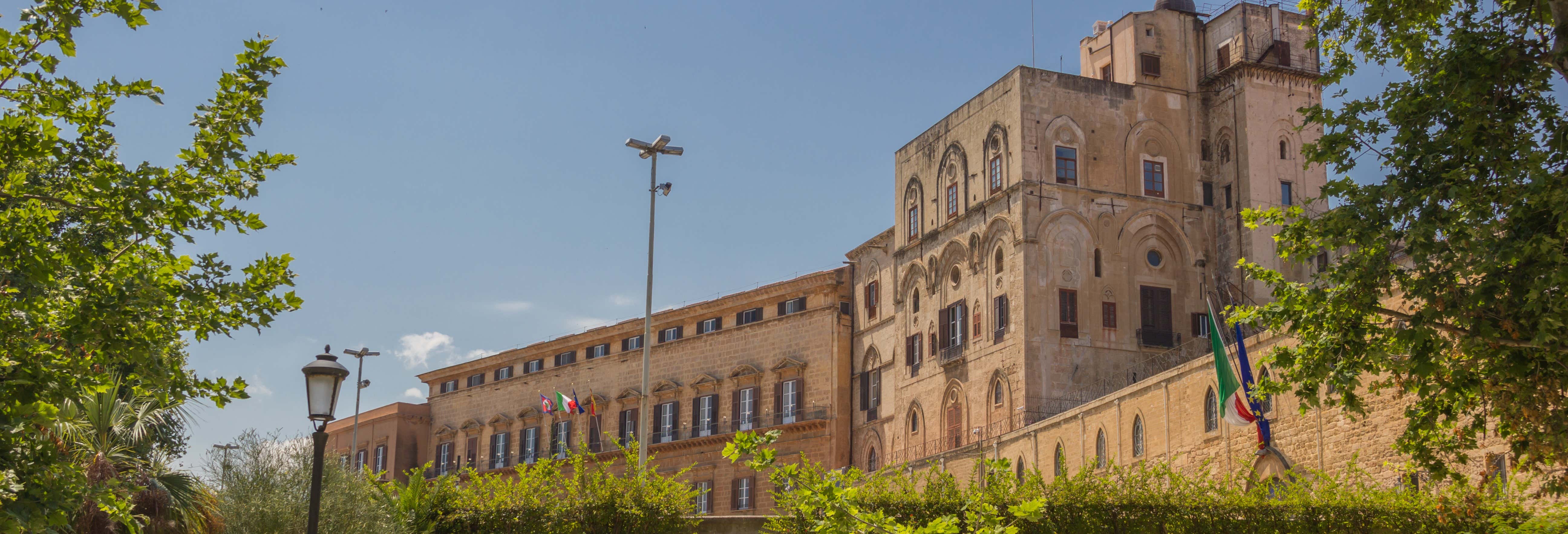 Tour por el Palacio de Normandos y la Catedral