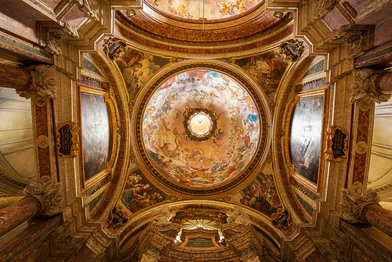 Interior de São Inácio de Loyola