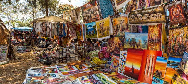 Tour dello shopping nel mercato masai
