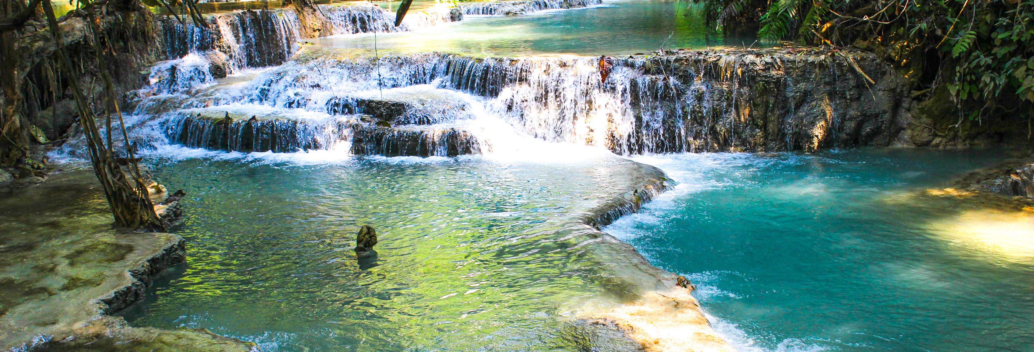 Excursão às cataratas Kuang Si por conta própria