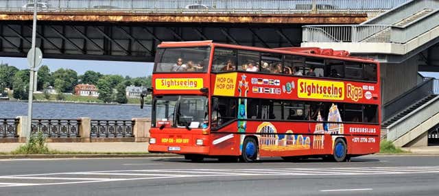 Ônibus turístico de Riga