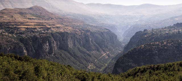 Valle de Qadisha, Monasterio de Qozhaya y Cedros de Dios