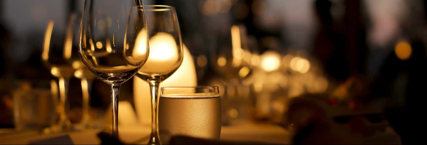 Cena al ristorante giratorio della Torre di Macao