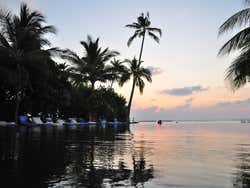 Infinity pool