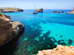 Blue Lagoon em Comino