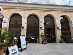 Mercado gastronómico em Valletta