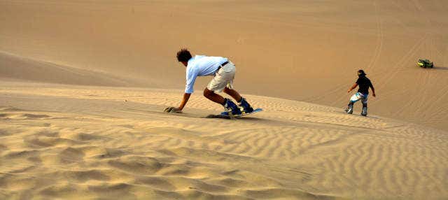 Sandboarding en las dunas de Chachalacas