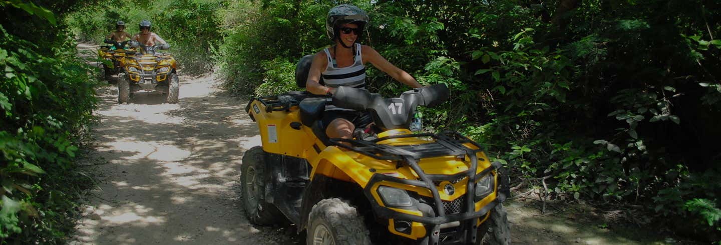Tour en 4x4 por la selva maya + Circuito de tirolinas