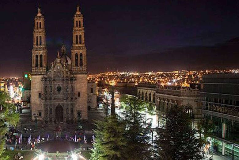 Tour nocturno por Chihuahua Reserva online en