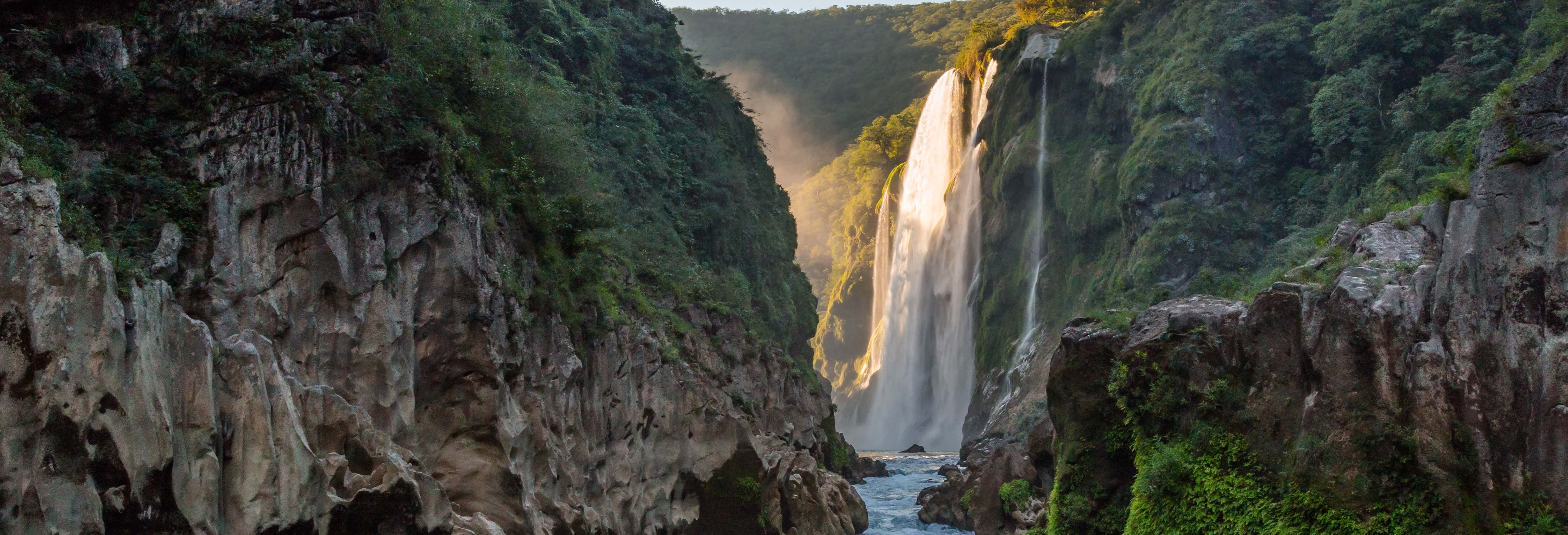 Rappel y salto en las Cascadas de la Huasteca