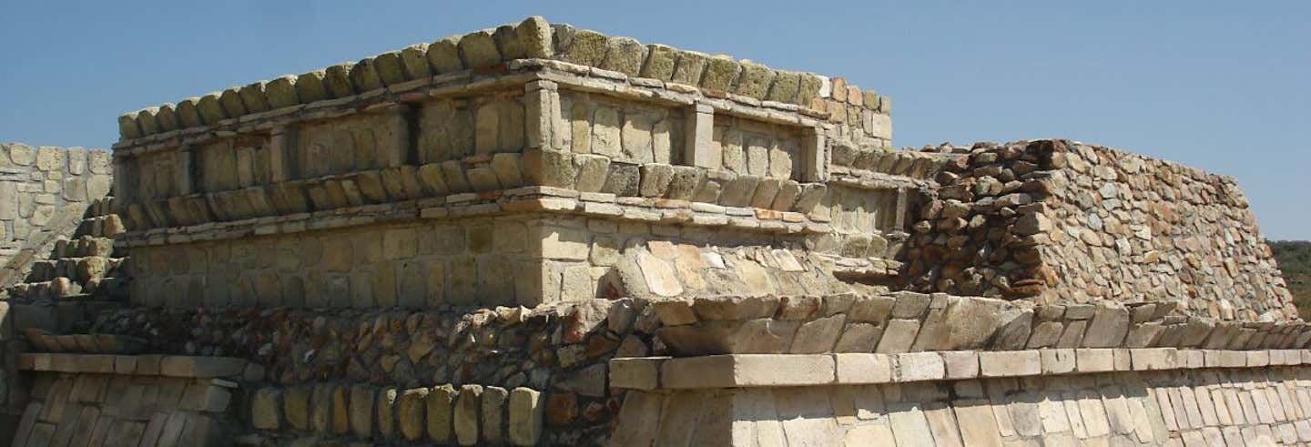 Excursión a la zona arqueológica de Plazuelas