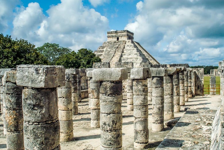 visit chichen itza from tulum