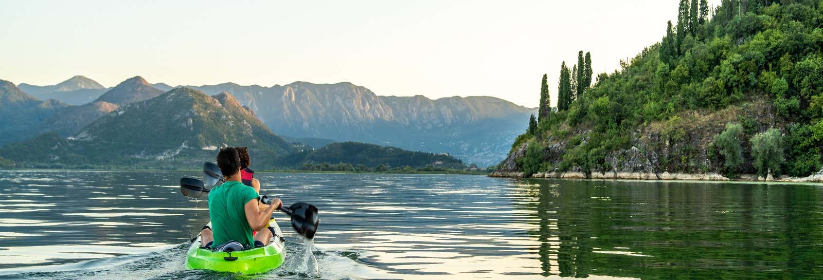 Tour en kayak por el lago Skadar