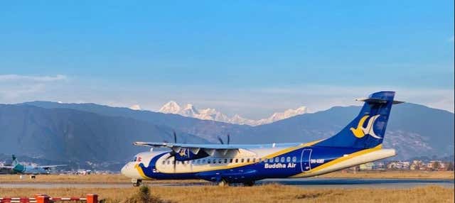 Paseo en avioneta sobre el Himalaya