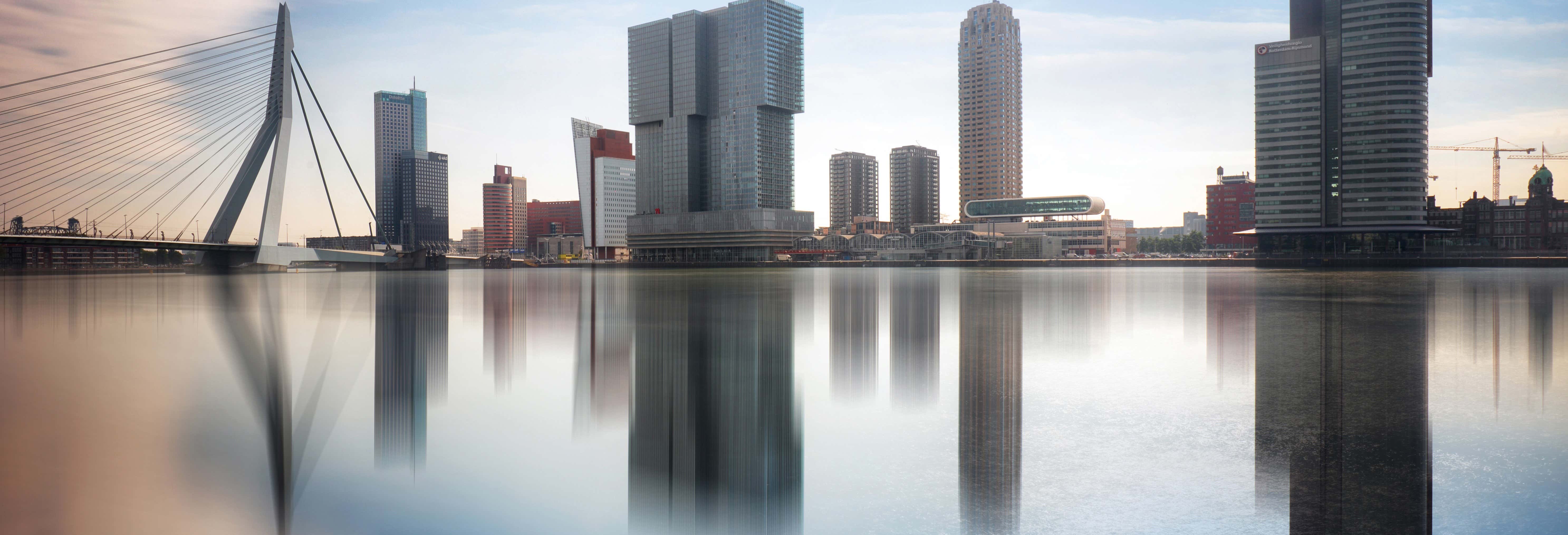 Visita por De Rotterdam + Tour de watertaxi