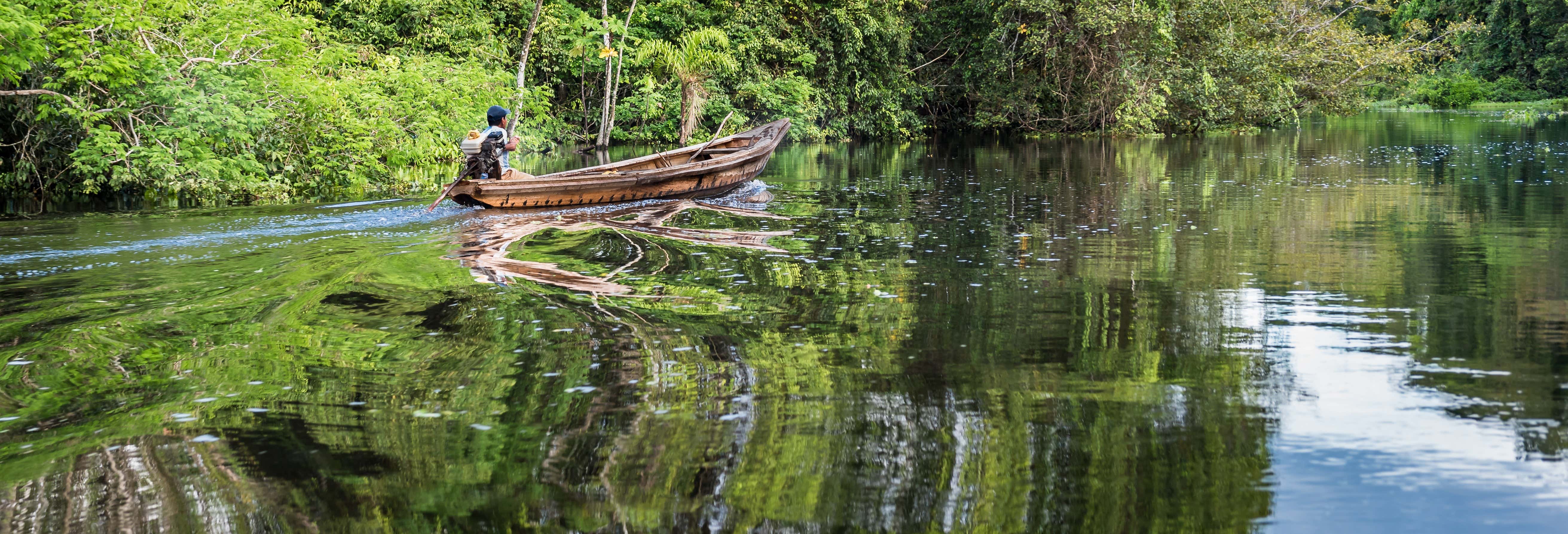Excursión a Nauta y nacimiento del río Amazonas