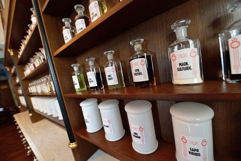 Detalhe da Farmácia da Águia