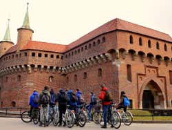 Contemplando o edifício