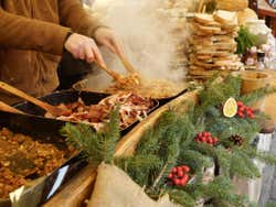 Postos de comida de rua