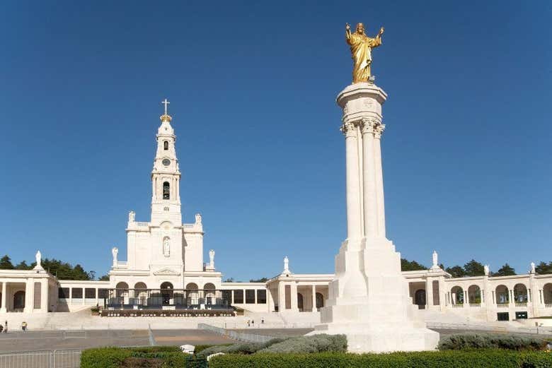 Excursão a Óbidos e Fátima saindo de Lisboa - Lisboa.net