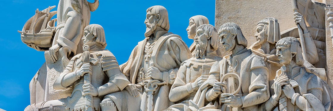 Monument To The Discoveries In Lisbon Padrão Dos - 