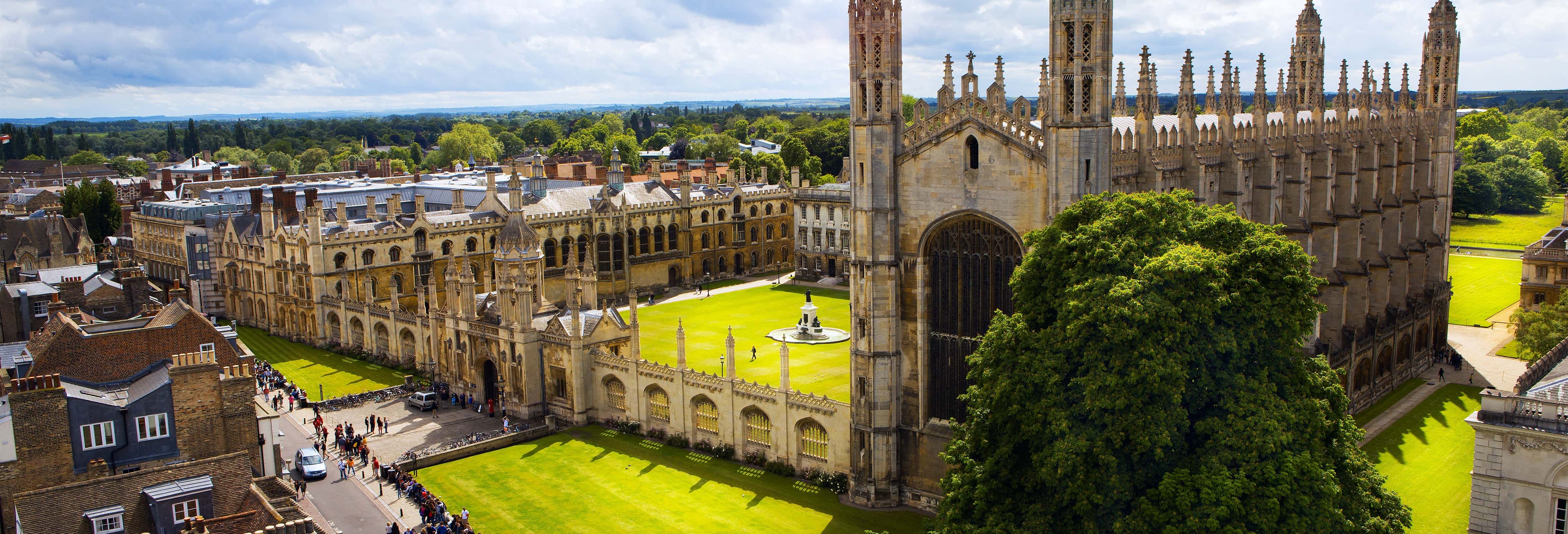 Tour privado por Cambridge con guía en español