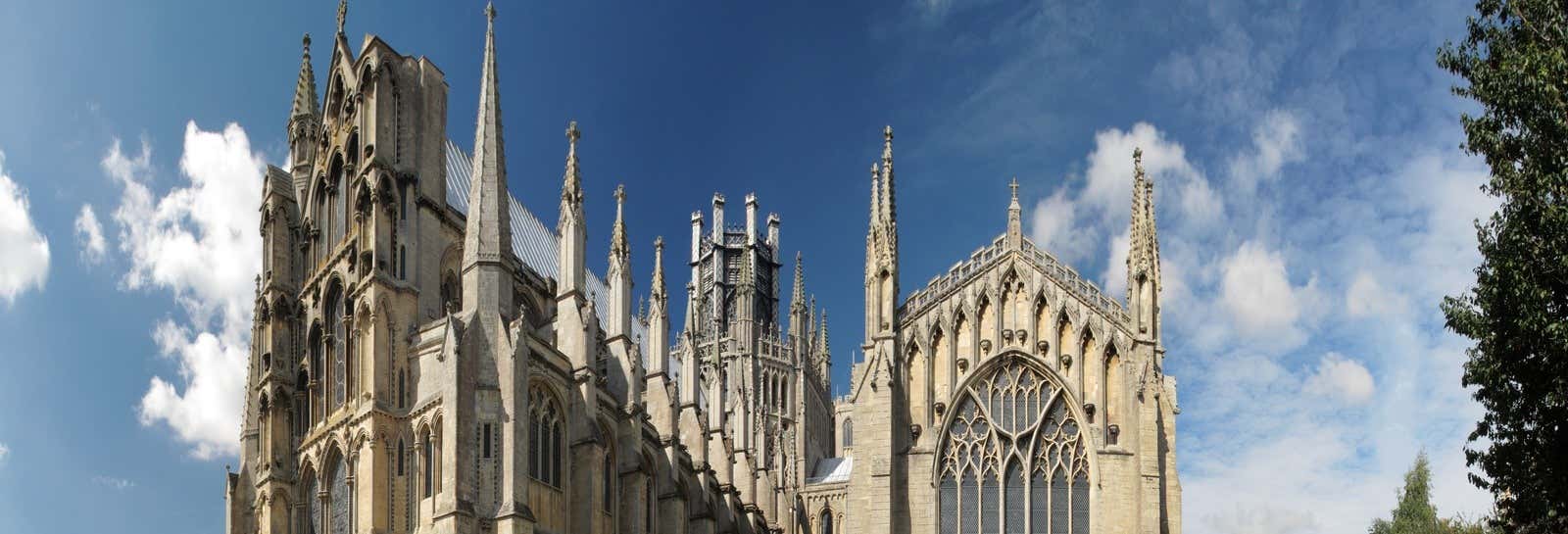 Entrada a la Catedral de Ely