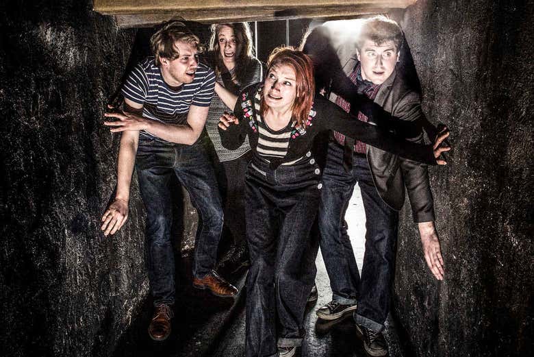 Percorrendo as instalações de The London Dungeon