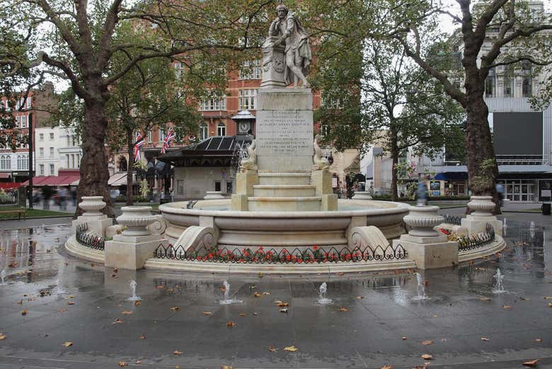 Estátua de Shakespeare, em Leicester Square