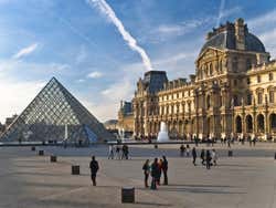 Museu do Louvre