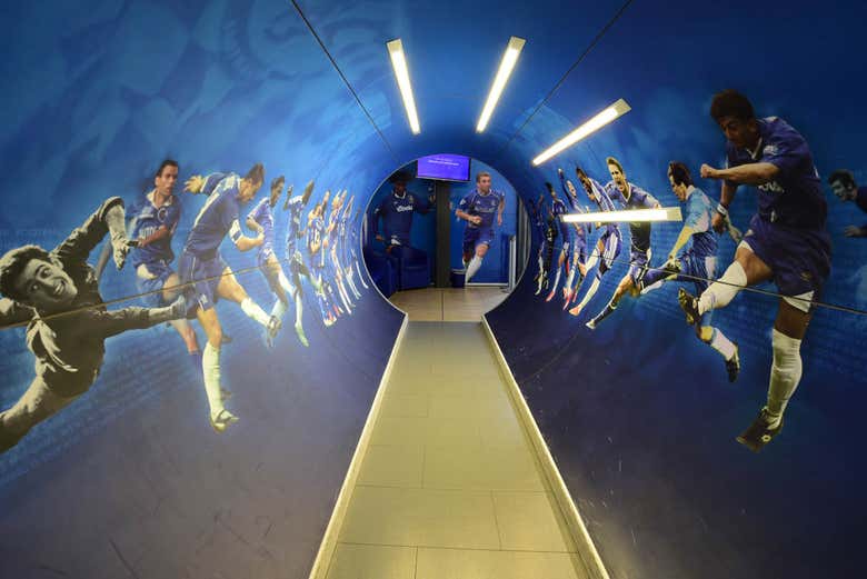 Túnel do estádio do Chelsea FC
