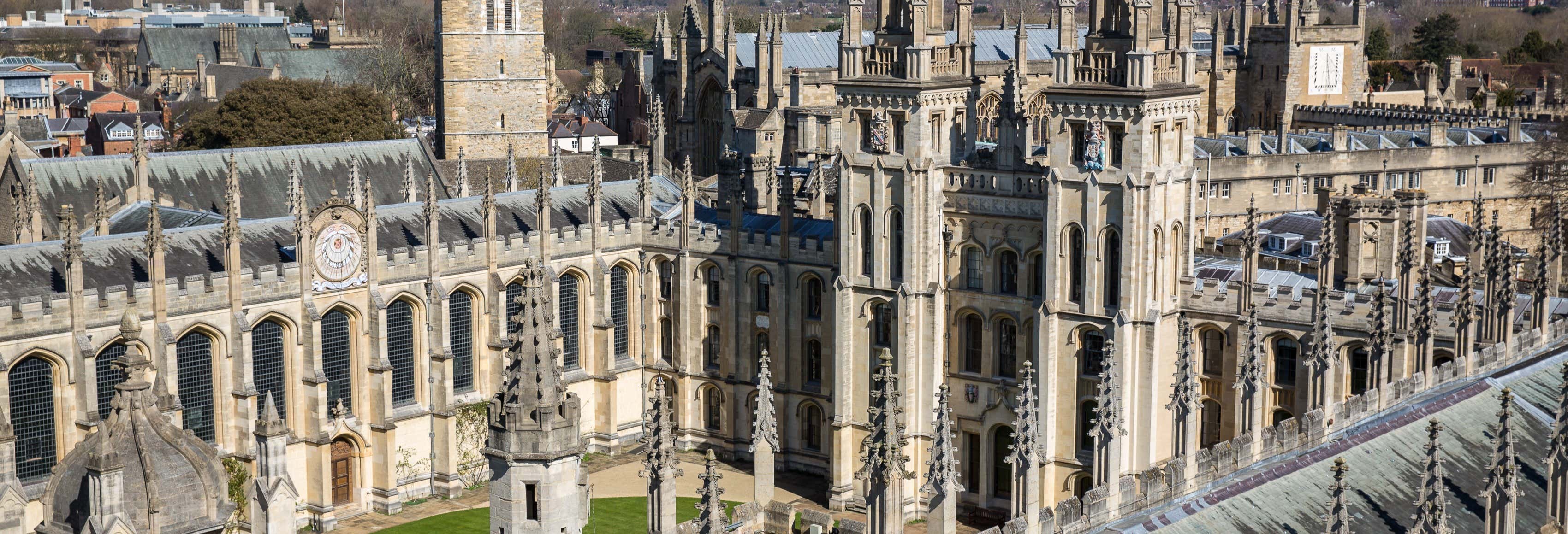 Tour privado por Oxford con guía en español