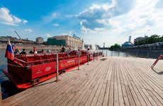 Balade en bateau dans Moscou