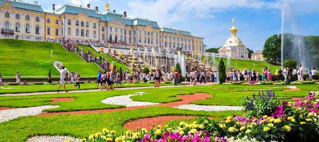 Excursão a Peterhof