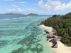 Praslin desde La Digue
