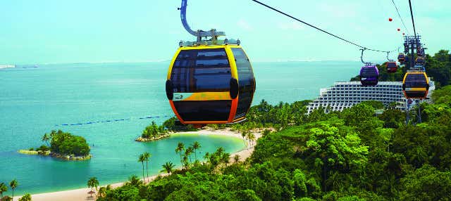 Cena en el teleférico de Isla Sentosa