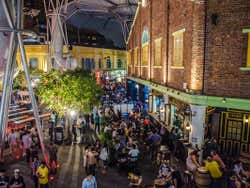 Zona de fiesta en Singapur