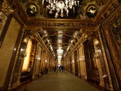 Pasillo del Palacio Real