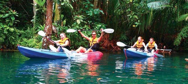 Balade en kayak dans la lagune de cristal de Krabi