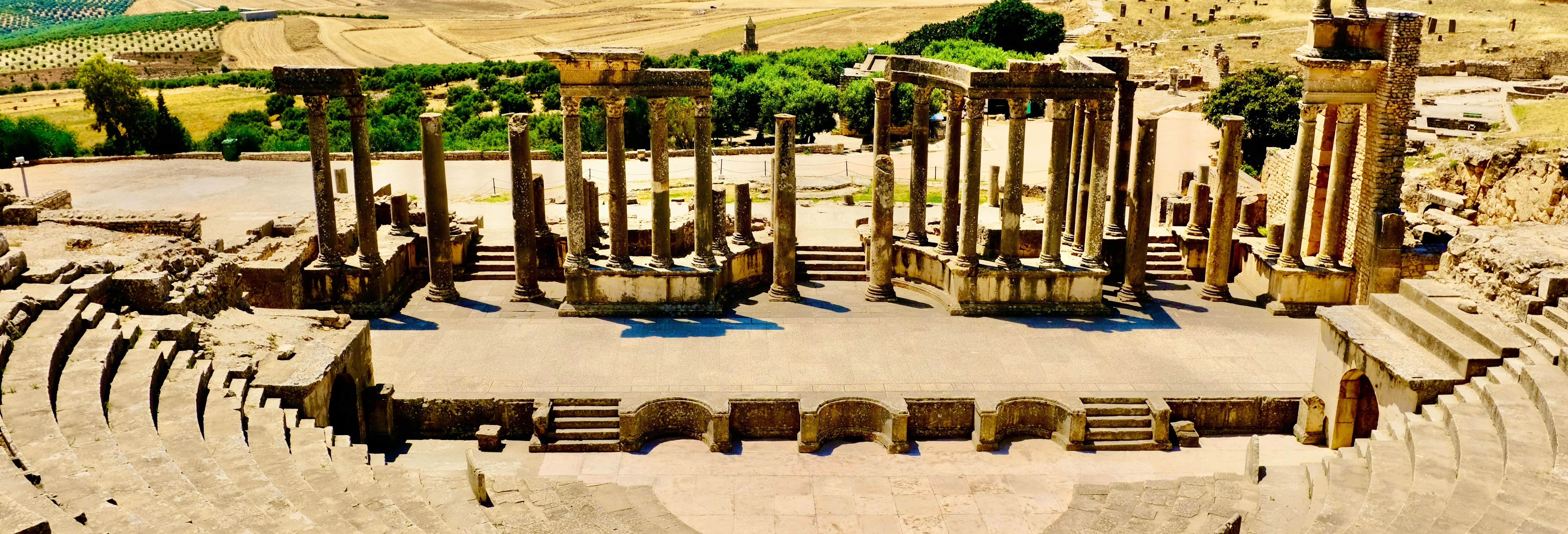 Excursão a Dougga e Bula Régia